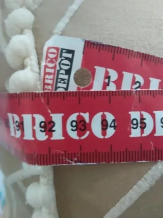 Traje de flamenca beige con círculos blancos