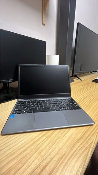 Portátil Chuwi HeroBook Pro 14.1”