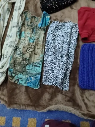 Bragas, gorros y pañuelos varios