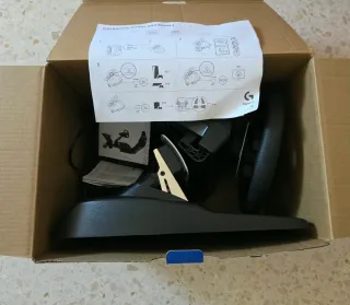 Volante Logitech G29 Driving Force PS4/PS5/PC