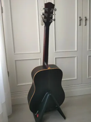 Guitarra Acústica Alhambra