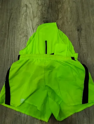 Pantalón corto running Decathlon Talla M/38