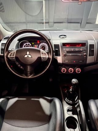 MITSUBISHI Outlander 2.2 DID Motion 177Cv