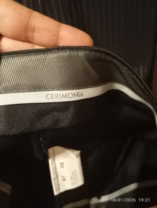 Traje de vestir rayas verticales Talla 40- 42 M/L