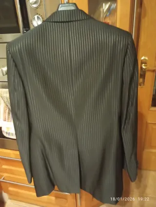 Traje de vestir rayas verticales Talla 40- 42 M/L