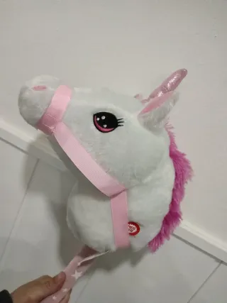 Unicornio de palo con sonido