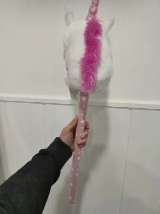 Unicornio de palo con sonido
