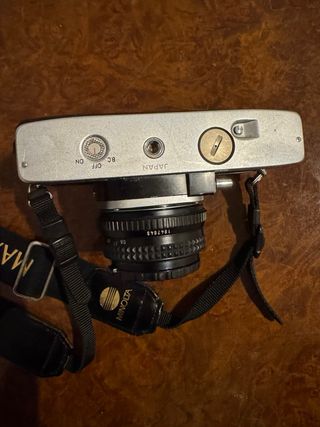 Minolta SRT200 + Zoom MD Rokkor-X