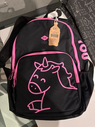 Mochila Mr. Wonderful Unicornio Negra y Rosa.NUEVA