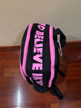 Mochila Mr. Wonderful Unicornio Negra y Rosa.NUEVA