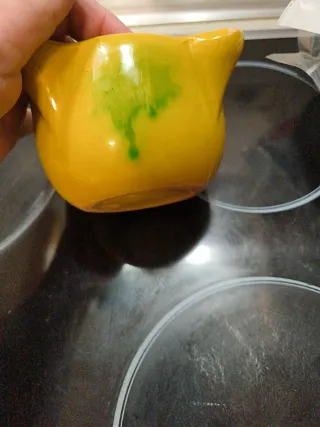 Mortero de cerámica y madera