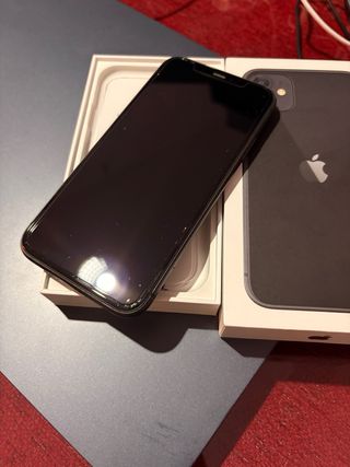 iPhone 11 128GB Nero