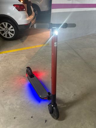 Patinete Seat Eléctrico (Estrenado)