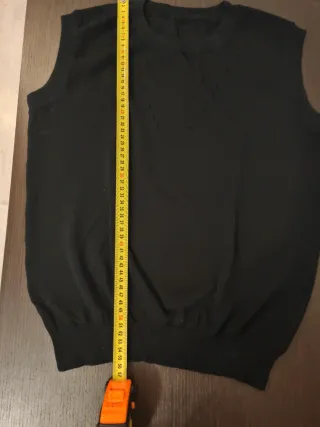 Canotta Sotto Giacca Nera