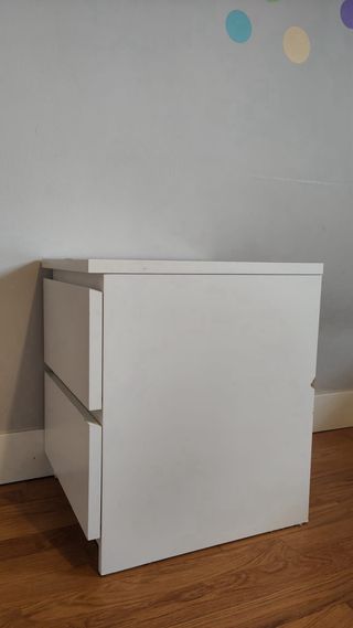 Mesita de noche Malm blanca