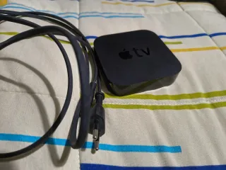 Apple TV Negro modelo 1469 3° generación SIN MANDO