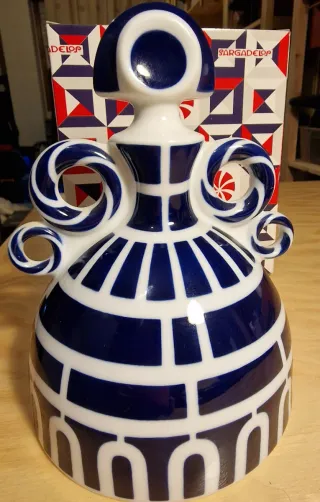 Figura Sargadelos Menina Grande