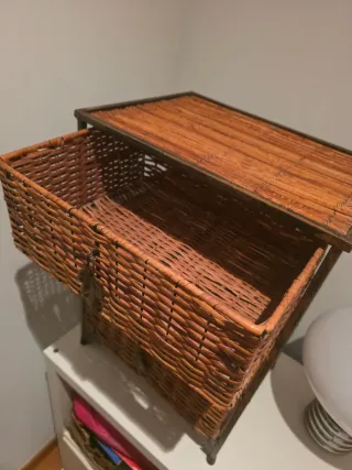 Mesita Auxiliar Mimbre y Hierro Forjado