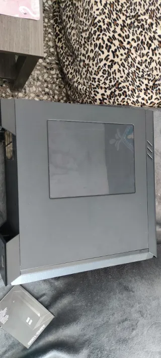 Torre PC Aerocool 1000 Negra y Verde