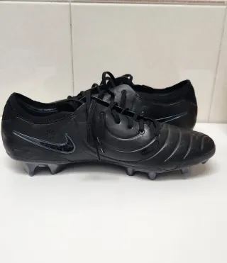 Botas Fútbol Nike Tiempo Legend 10 Negras