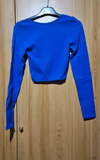 Camiseta manga larga azul crop top
