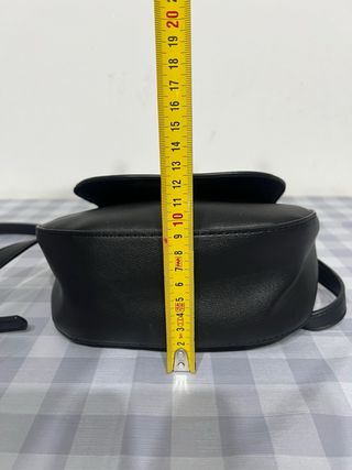 Borsetta Terranova nera con catena dorata