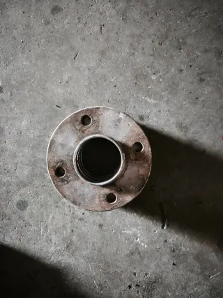 Separadores PSA con tornillos