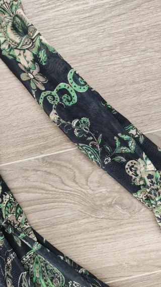 Vestido tul verde y negro