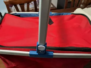 Cesto pic-nic o shopping rosso