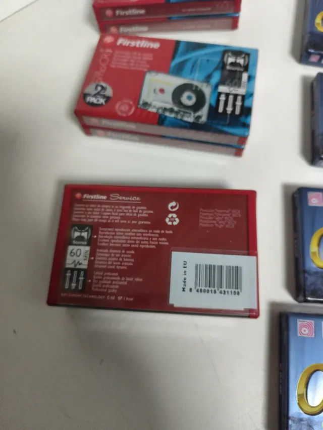 Lote variado de 28 Cassettes Vírgenes Chrome