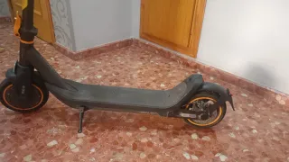 Patinete Eléctrico Cecotec Bongo