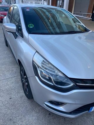 Renault 4 E-TECH 2019