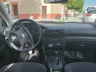Volkswagen Passat 2001