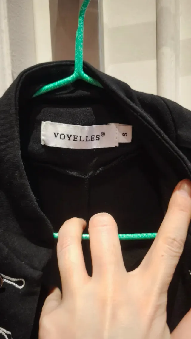 Chaqueta militar negra