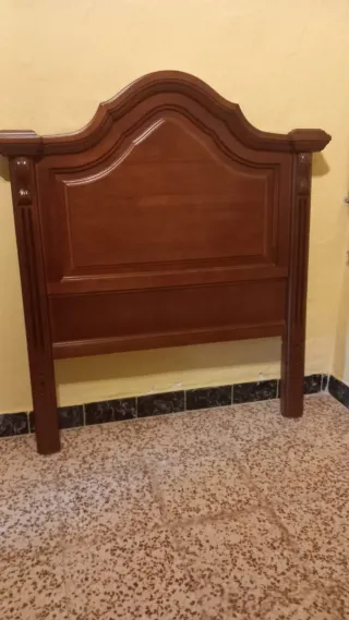 Cabecero de madera maciza