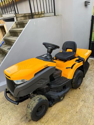 Tractor cortacésped Stiga Estate 384 ST