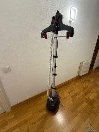 Plancha de Vapor Vertical Rowenta