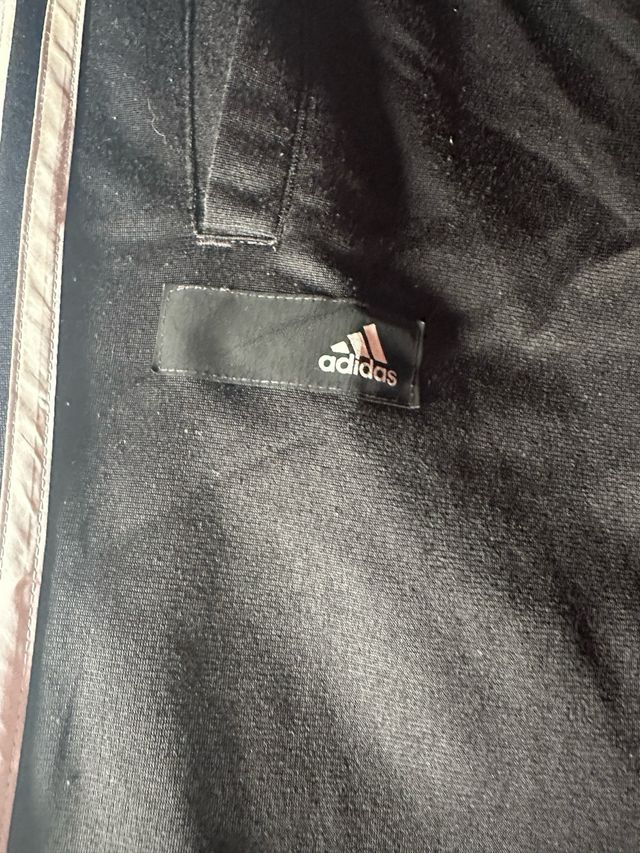 Pantalón deportivo Adidas negro