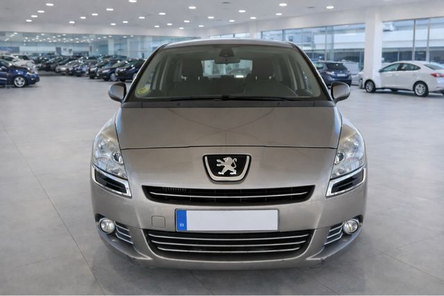 Peugeot 5008 *1 PROPIETARIO*