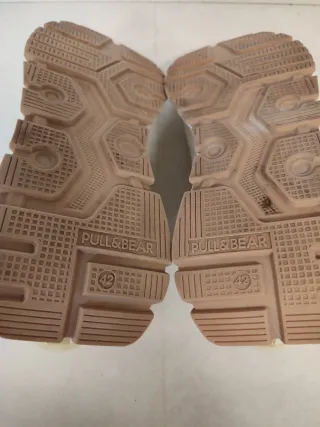 Zapatillas Pull&Bear verdes y blancas