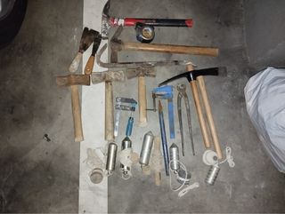 Lote de herramientas manuales