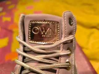 Botas de montaña niña talla 36