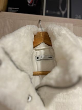 Abrigo pelo blanco talla M