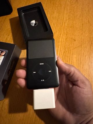 iPod Classic 160 GB Negro con algunos extras