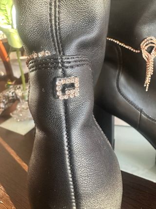 Botines Guess Negros con Pedrería