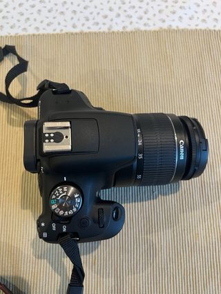 Canon 2000D Kit