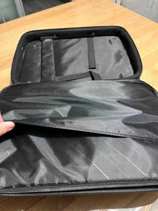 Funda portátil negra