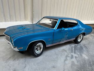 Auto World 1971 Buick GS Stage 1 1:18