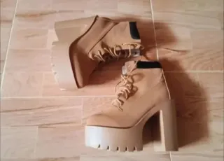 Botines tacón ancho plataforma  (No pesan!) NUEVOS