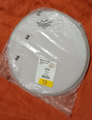 Parche Remo 13 Ambassador Coated. TENGO MUCHOS!!!!